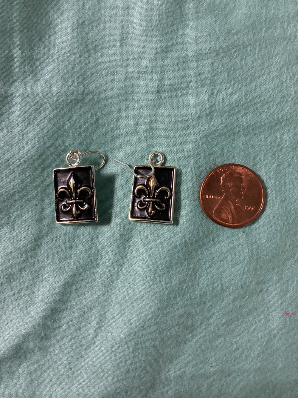 Fleur de lis Earrings